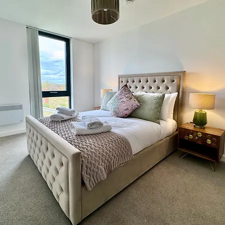 Danelaw 53 Citygate With Free Parking *