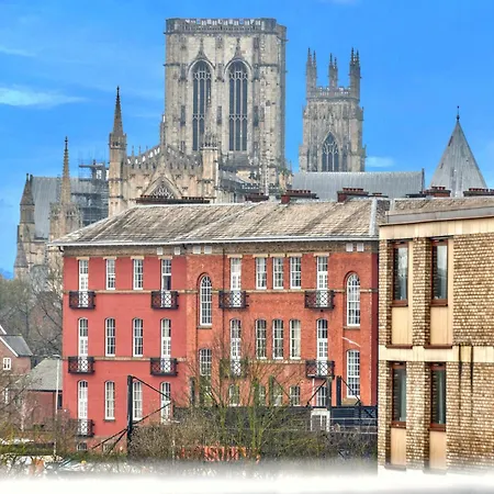 Danelaw 53 Citygate With Free Parking Apartment